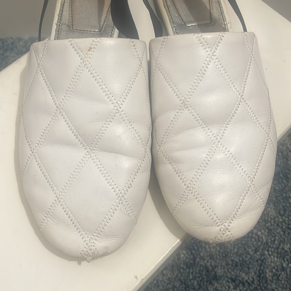 Givenchy size(5) great condition, but very worn. - Picture 5 of 9